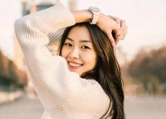 刘雯微整了吗？刘雯长相比较精致，气质也很出众