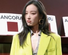 倪妮眼睛微整了吗？如何从天真走到妩媚